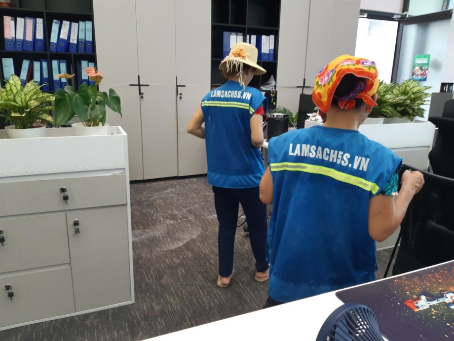 Lamsach5s - đơn vị cung cấp dịch vụ giặt thảm, ghế văn phòng chuyên nghiệp tại Hà Nội