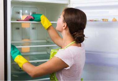 Bảy mẹo cực hay giúp chùi rửa tủ lạnh sạch bong